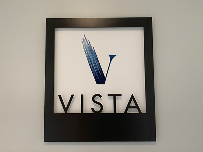 Vista Restaurant Sign
